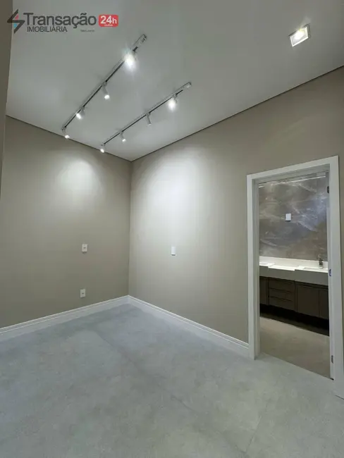 Foto 9 de Casa com 3 quartos à venda, 360m2 em Villa Piemonte I, Franca - SP