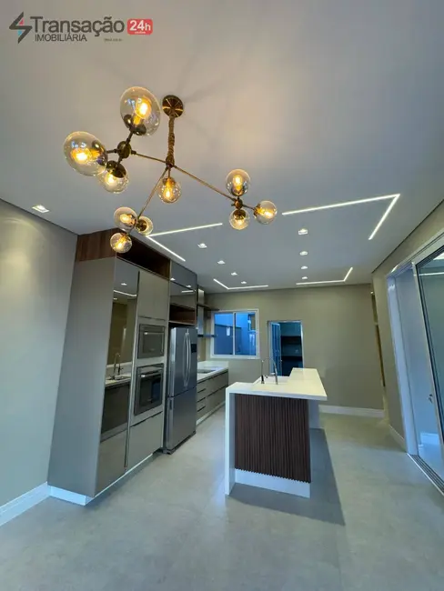 Foto 3 de Casa com 3 quartos à venda, 360m2 em Villa Piemonte I, Franca - SP