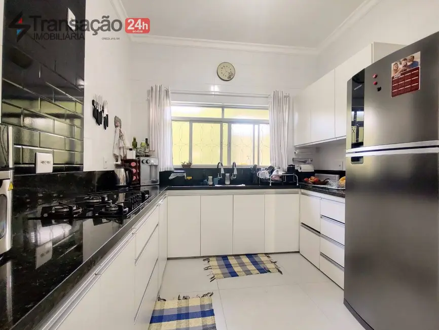 Foto 3 de Casa com 3 quartos à venda, 250m2 em Residencial Zanetti, Franca - SP