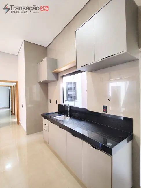 Foto 2 de Casa com 3 quartos à venda em Franca Pólo Club, Franca - SP