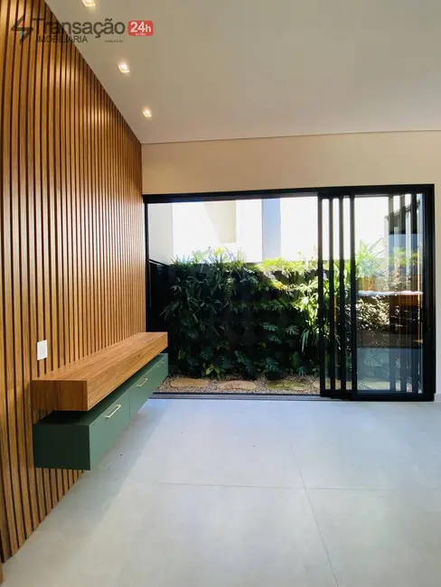 Foto 9 de Casa com 4 quartos à venda, 227m2 em Parque Universitário, Franca - SP