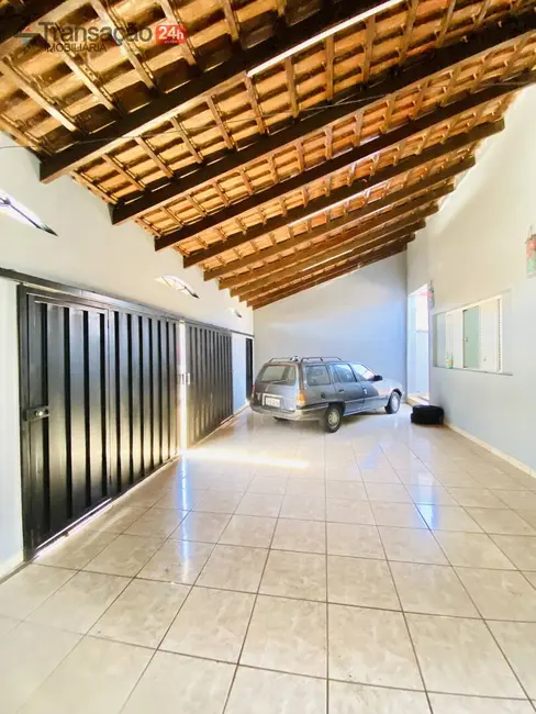 Foto 1 de Casa com 3 quartos à venda, 140m2 em Vila Santa Terezinha, Franca - SP