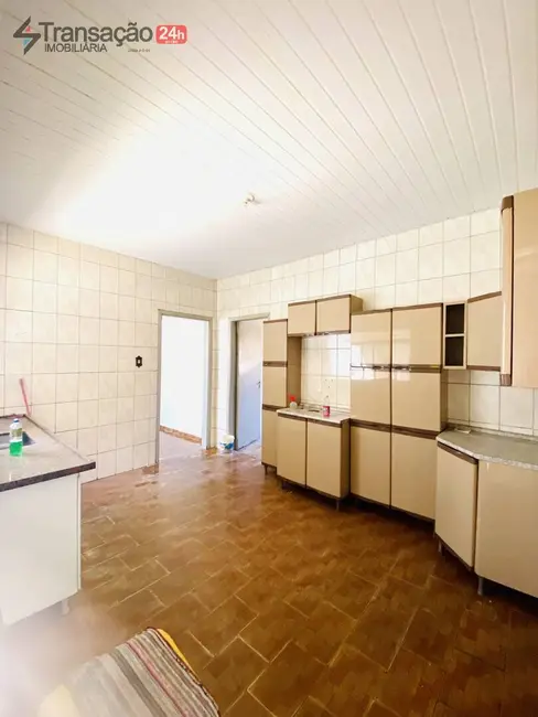 Foto 4 de Casa com 3 quartos à venda, 140m2 em Vila Santa Terezinha, Franca - SP