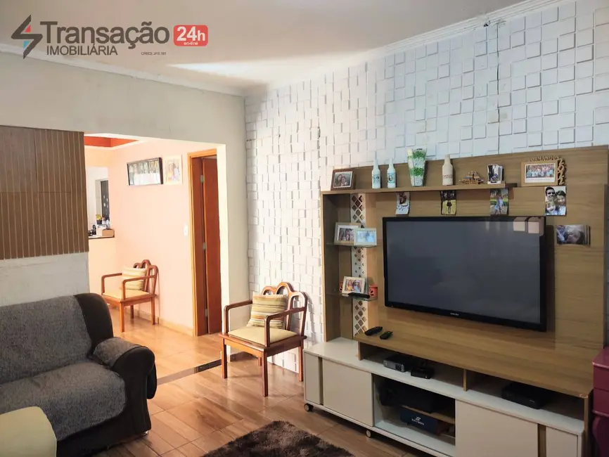 Foto 5 de Casa com 3 quartos à venda, 250m2 em Santo Agostinho, Franca - SP