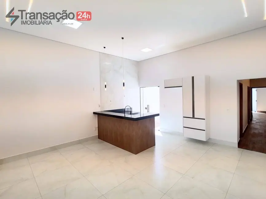 Foto 3 de Casa com 3 quartos à venda, 125m2 em Vila Scarabucci, Franca - SP