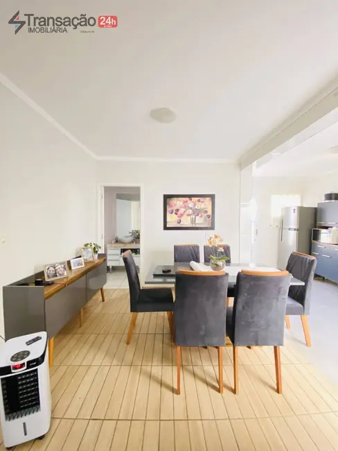 Casa com 3 quartos à venda, 115m2 em Jardim Aeroporto III, Franca - SP - imagem 1 Foto 1 de Casa com 3 quartos à venda, 115m2 em Jardim Aeroporto III, Franca - SP