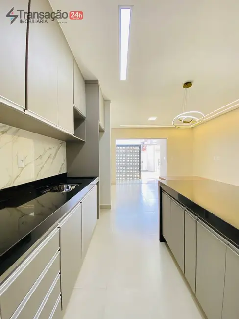 Foto 7 de Apartamento com 3 quartos à venda, 82m2 em Franca - SP