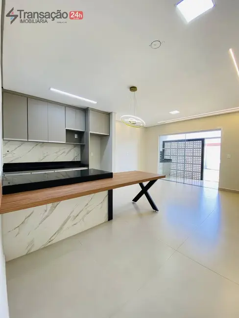 Foto 1 de Apartamento com 3 quartos à venda, 82m2 em Franca - SP