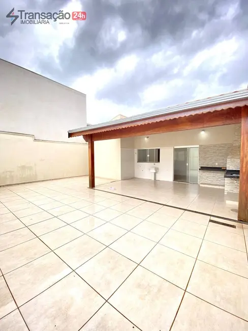 Casa com 3 quartos à venda, 250m2 em Vila Totoli, Franca - SP - imagem 3 Foto 3 de Casa com 3 quartos à venda, 250m2 em Vila Totoli, Franca - SP