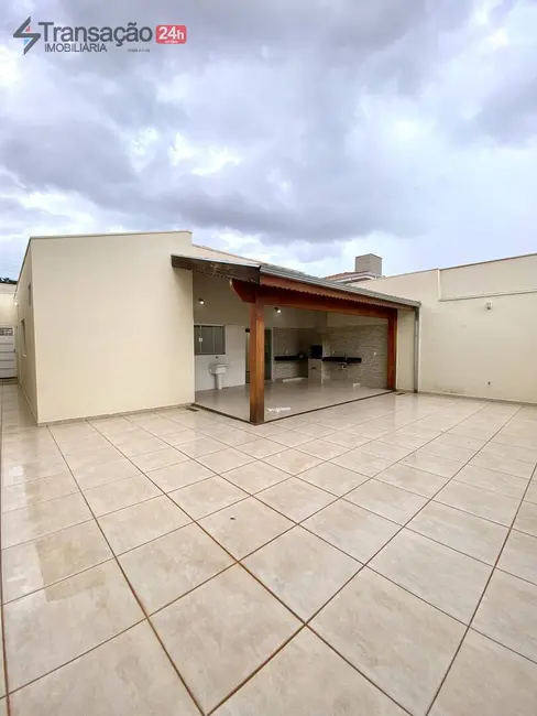 Casa com 3 quartos à venda, 250m2 em Vila Totoli, Franca - SP - imagem 4 Foto 4 de Casa com 3 quartos à venda, 250m2 em Vila Totoli, Franca - SP