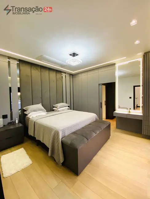 Casa com 3 quartos à venda, 270m2 em Parque Franville, Franca - SP - imagem 6 Foto 6 de Casa com 3 quartos à venda, 270m2 em Parque Franville, Franca - SP
