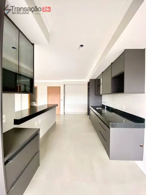 Foto 4 de Apartamento com 3 quartos à venda, 144m2 em São José, Franca - SP