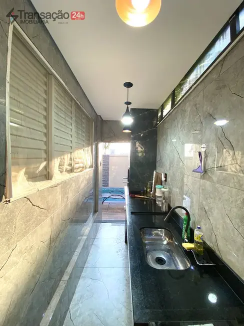 Foto 9 de Casa com 3 quartos à venda, 150m2 em Jardim Maria Rosa, Franca - SP
