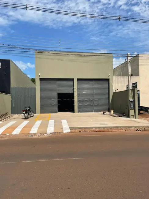 Foto 1 de Armazém / Galpão à venda, 305m2 em Sao Jose Do Rio Preto - SP