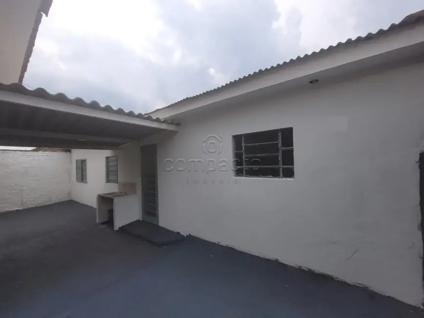 Foto 1 de Casa com 1 quarto para alugar, 60m2 em Sao Jose Do Rio Preto - SP