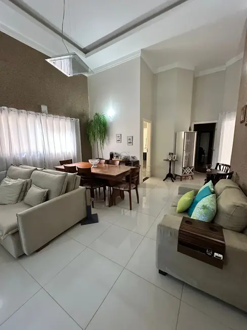 Foto 2 de Casa de Condomínio com 3 quartos à venda, 165m2 em Mirassol - SP
