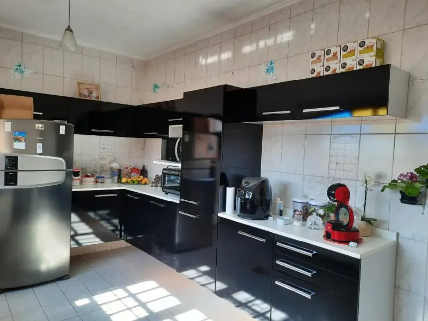 Foto 8 de Sobrado com 2 quartos à venda, 225m2 em Jardim Nice, São Paulo - SP