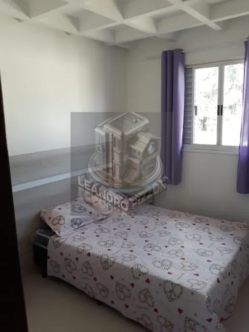 Casa de Condomínio com 3 quartos à venda, 101m2 em Vila Nova Bonsucesso, Guarulhos - SP - imagem 9 Foto 9 de Casa de Condomínio com 3 quartos à venda, 101m2 em Vila Nova Bonsucesso, Guarulhos - SP