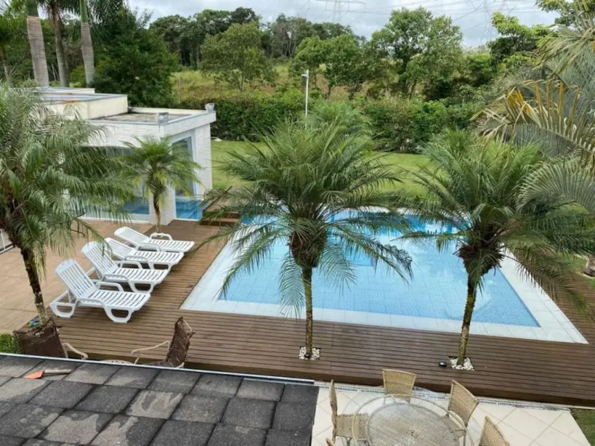 Casa com 4 quartos para alugar, 500m2 em Parque Residencial Itapeti, Mogi Das Cruzes - SP - imagem 2 Foto 2 de Casa com 4 quartos para alugar, 500m2 em Parque Residencial Itapeti, Mogi Das Cruzes - SP