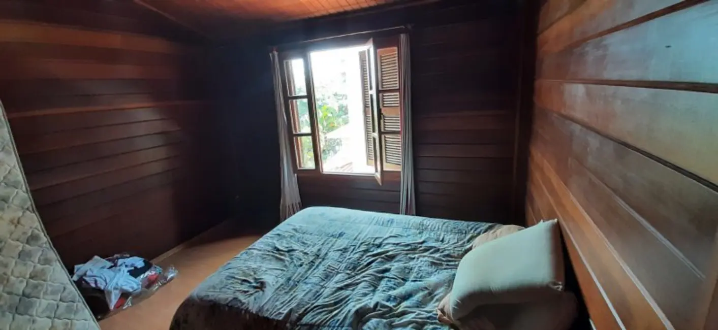 Foto 6 de Casa de Condomínio com 3 quartos à venda, 260m2 em Arujá Country Club, Aruja - SP