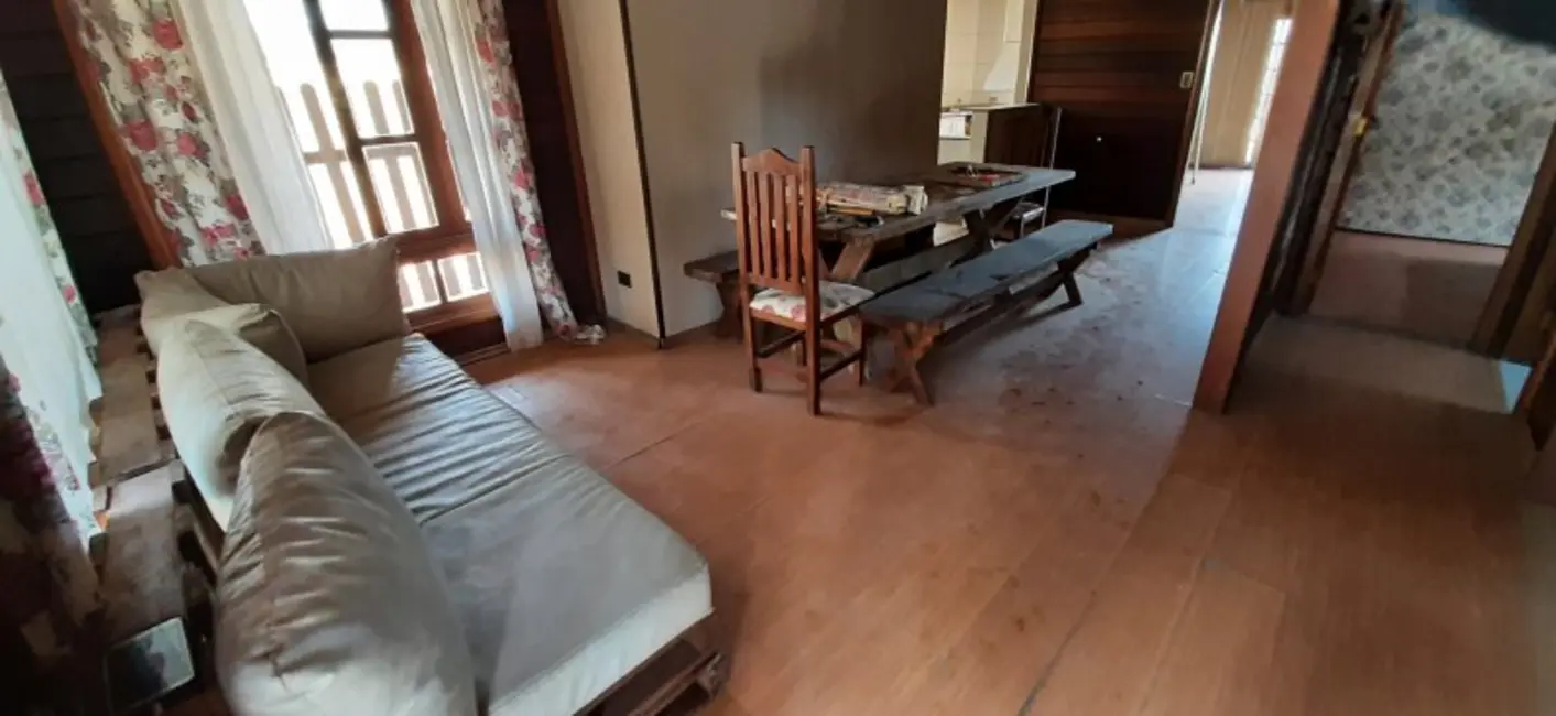 Foto 5 de Casa de Condomínio com 3 quartos à venda, 260m2 em Arujá Country Club, Aruja - SP