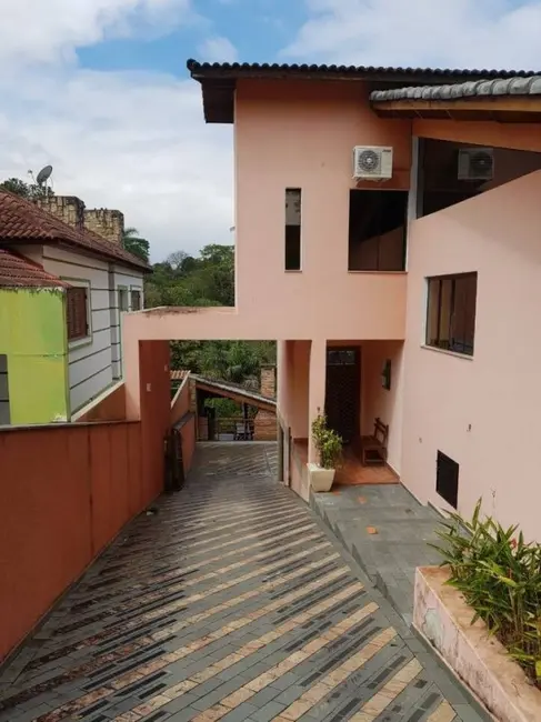 Foto 2 de Casa com 4 quartos à venda, 1260m2 em Arujázinho I, II e III, Aruja - SP