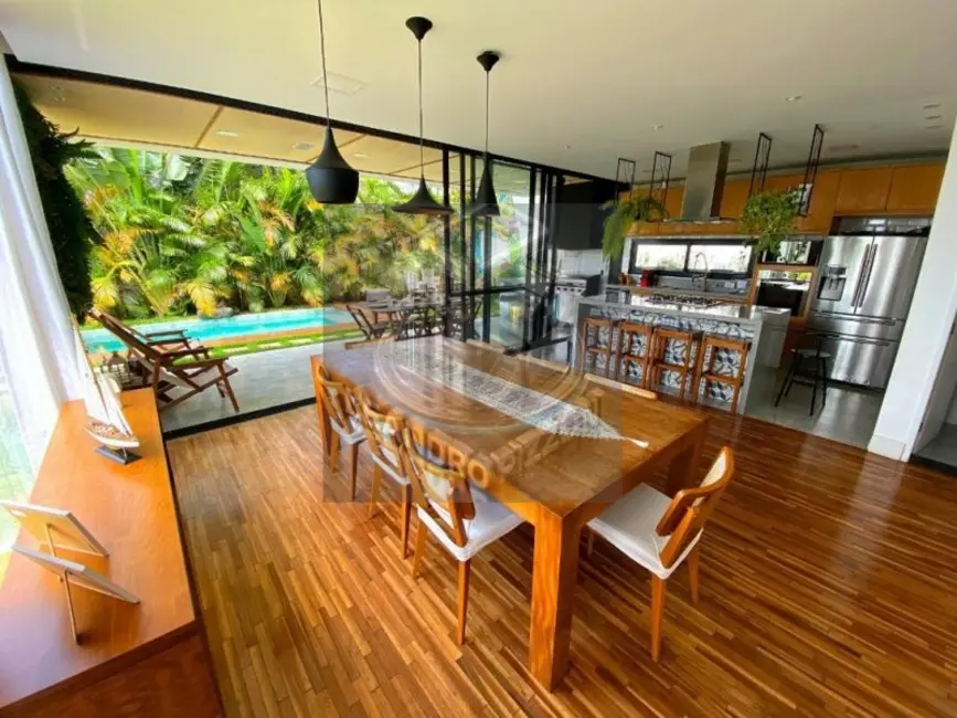 Foto 2 de Casa com 3 quartos à venda, 390m2 em Jardim Fazenda Rincão, Aruja - SP