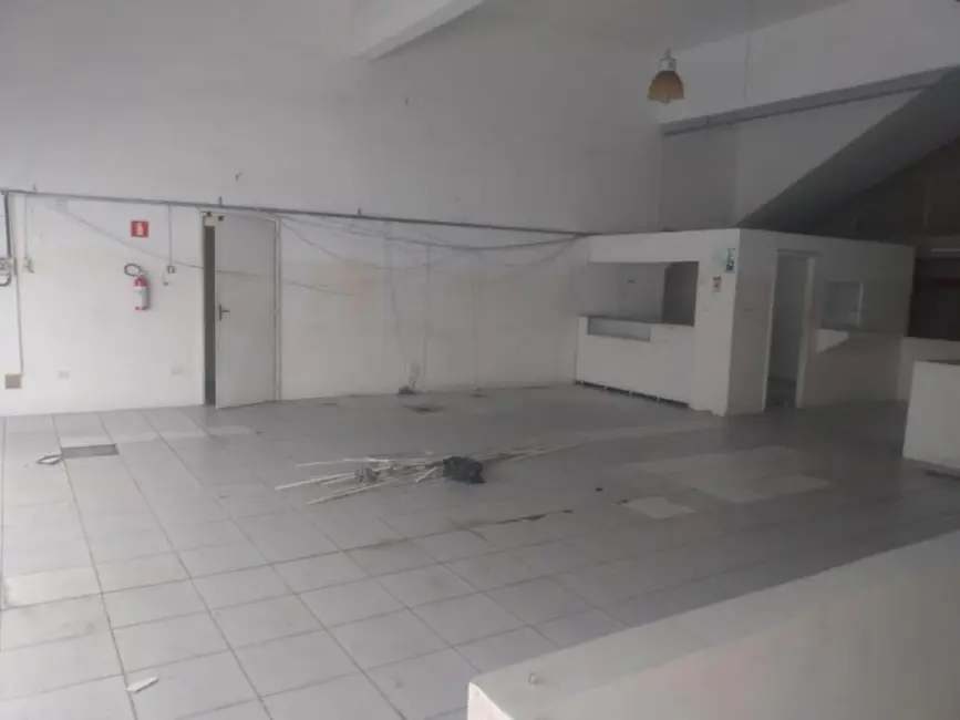 Foto 4 de Sala Comercial para alugar, 490m2 em Centro, Aruja - SP