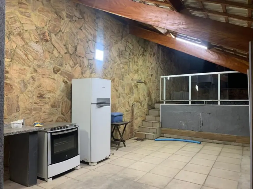 Foto 6 de Casa com 4 quartos à venda, 273m2 em Arujá Country Club, Itaquaquecetuba - SP