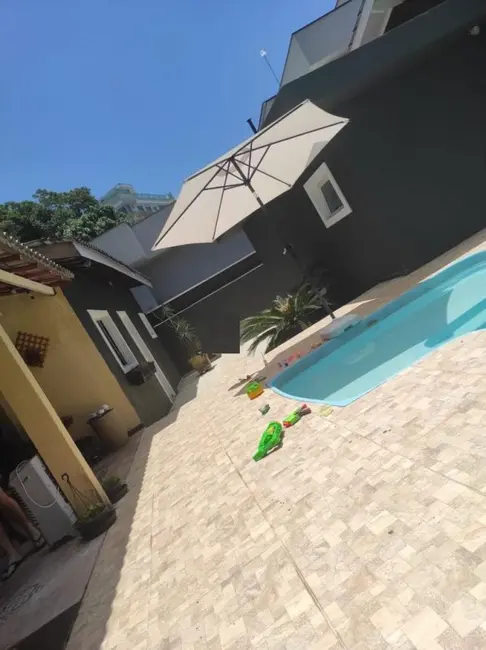 Foto 3 de Casa com 5 quartos à venda, 450m2 em Aruja - SP