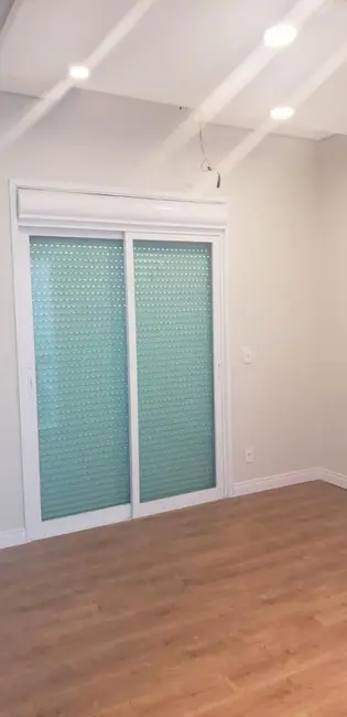 Foto 8 de Casa de Condomínio com 4 quartos à venda, 350m2 em Parque Residencial Itapeti, Mogi Das Cruzes - SP