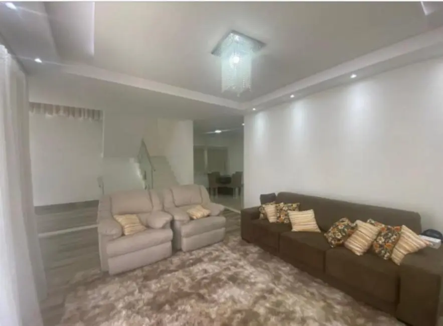 Apartamento com 3 quartos à venda, 275m2 em Jardim Fazenda Rincão, Aruja - SP - imagem 8 Foto 8 de Apartamento com 3 quartos à venda, 275m2 em Jardim Fazenda Rincão, Aruja - SP