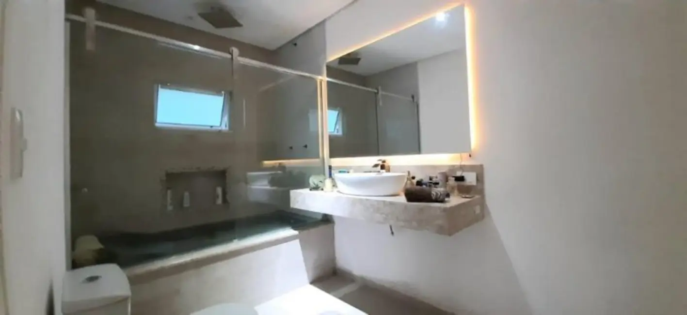 Foto 8 de Casa com 3 quartos à venda, 230m2 em Arujá Country Club, Itaquaquecetuba - SP