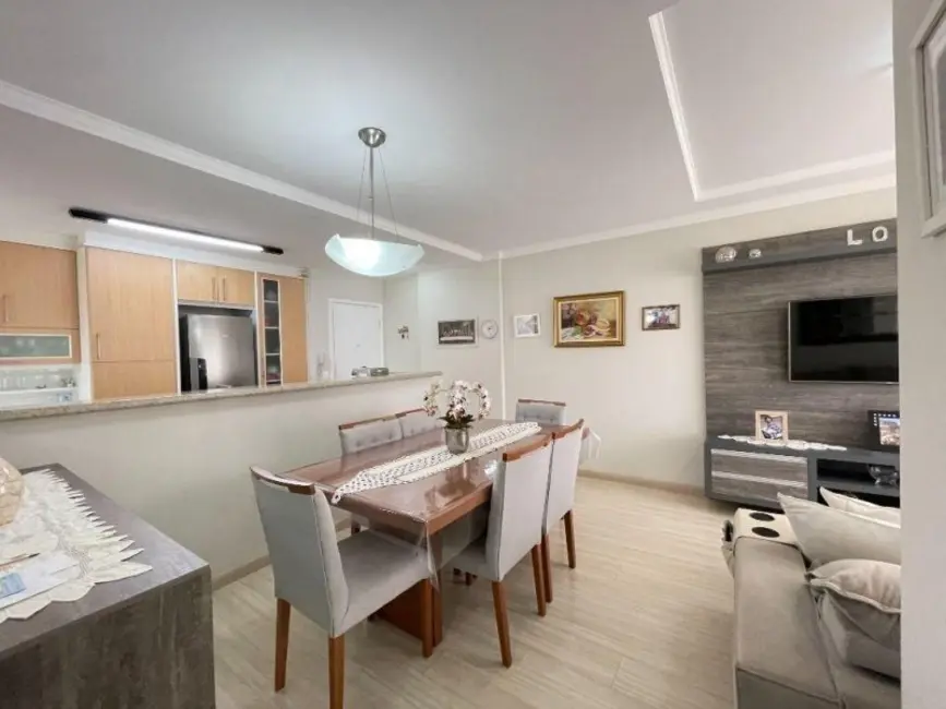 Foto 8 de Apartamento com 3 quartos para alugar, 79m2 em Gleba Fazenda Palhano, Londrina - PR