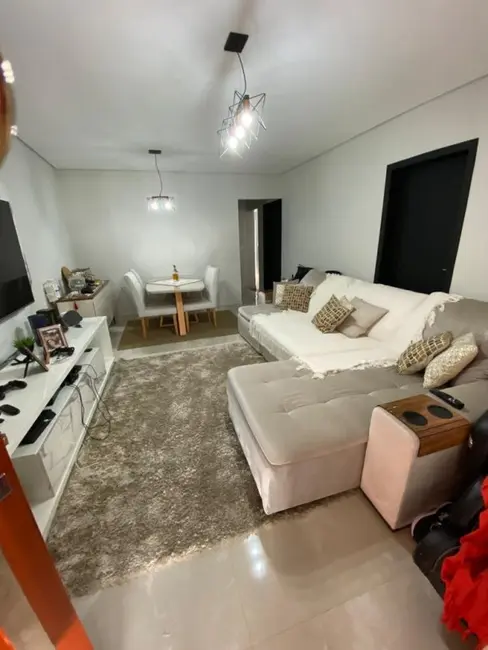 Foto 8 de Casa com 2 quartos à venda, 200m2 em Arujá Centro Residencial, Aruja - SP