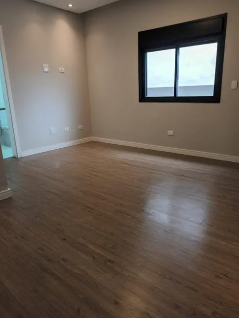 Foto 9 de Casa de Condomínio com 4 quartos à venda, 282m2 em Jardim das Cerejeiras, Aruja - SP