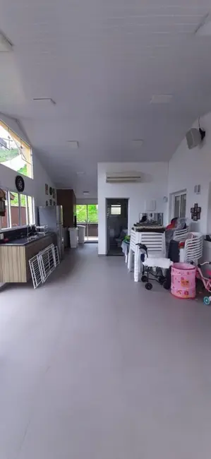 Foto 3 de Casa de Condomínio com 3 quartos à venda, 210m2 em Aruja - SP