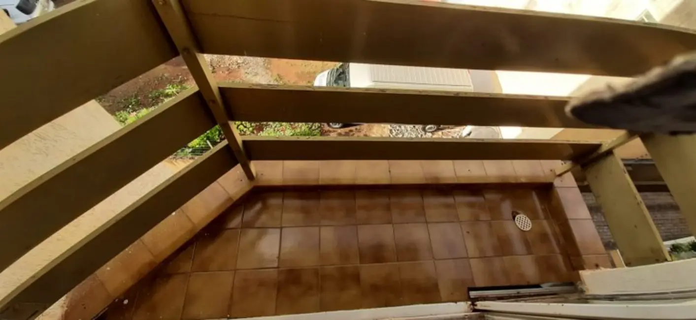 Foto 4 de Apartamento com 3 quartos à venda, 75m2 em Jardim Higienópolis, Londrina - PR