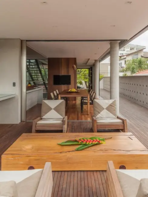 Foto 3 de Casa com 4 quartos para alugar, 420m2 em Jardim Fazenda Rincão, Aruja - SP