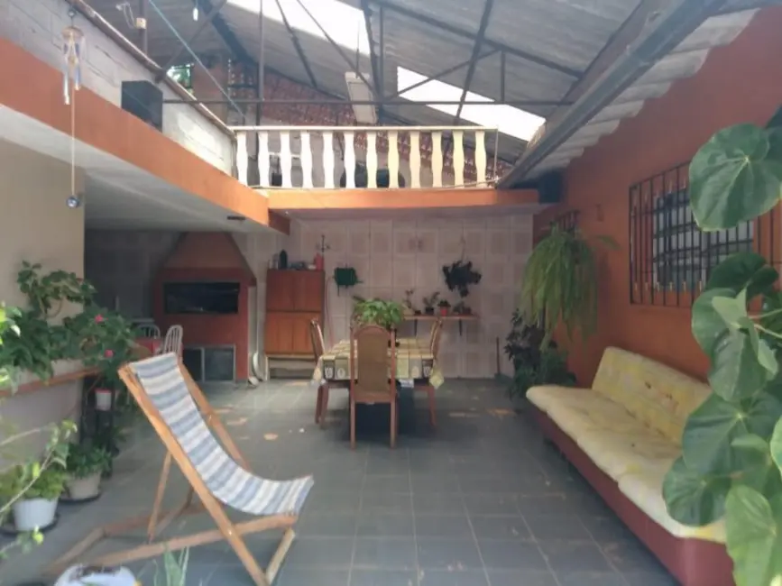 Foto 3 de Casa com 3 quartos à venda, 417m2 em Jardim das Cerejeiras, Aruja - SP