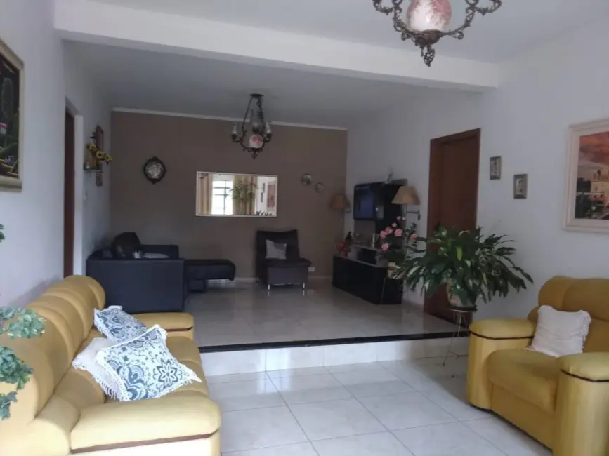 Foto 9 de Casa com 3 quartos à venda, 417m2 em Jardim das Cerejeiras, Aruja - SP