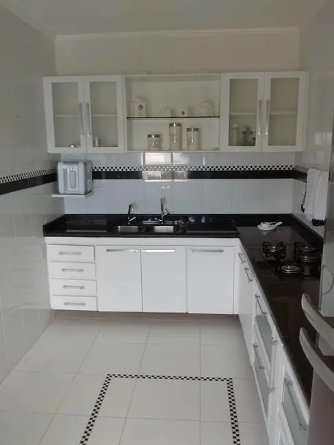 Foto 8 de Casa de Condomínio com 3 quartos à venda, 320m2 em Aruja - SP