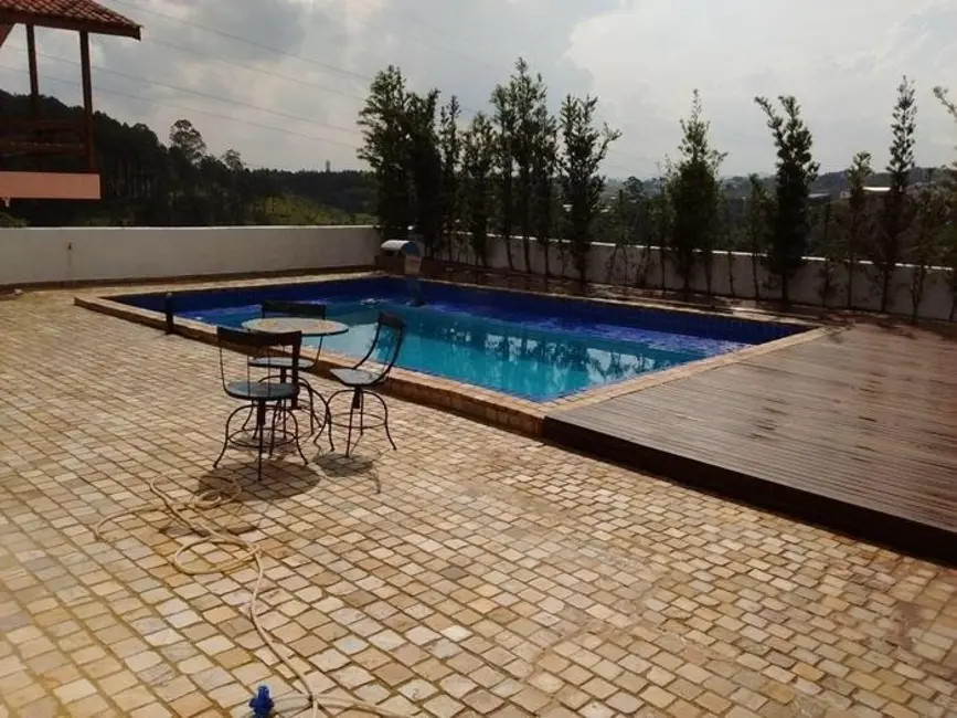 Foto 5 de Casa de Condomínio com 3 quartos para alugar, 320m2 em Aruja - SP