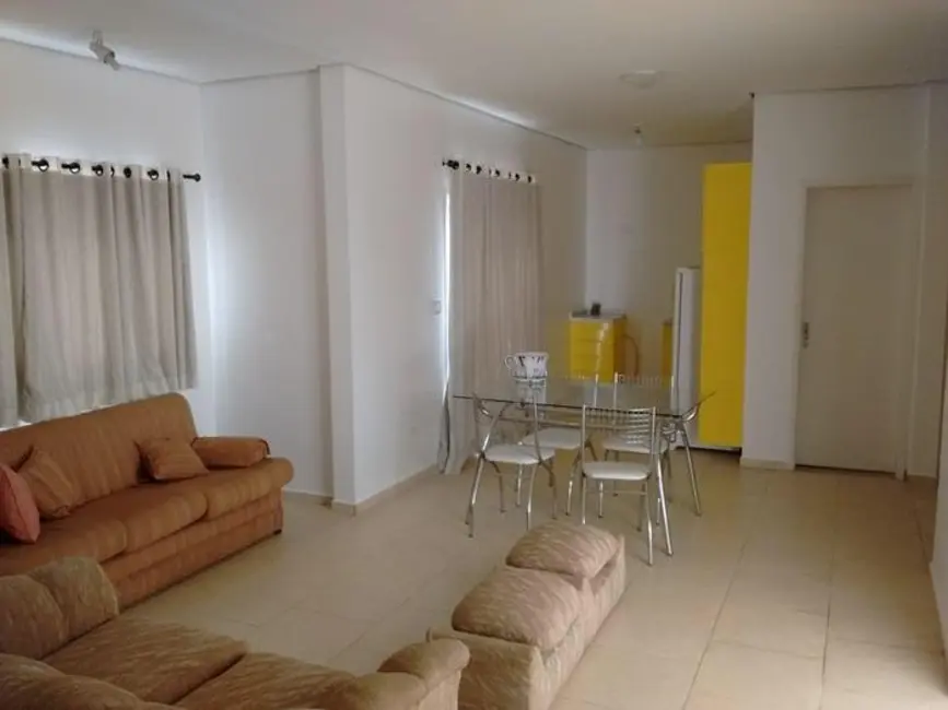 Foto 7 de Casa de Condomínio com 3 quartos para alugar, 320m2 em Aruja - SP