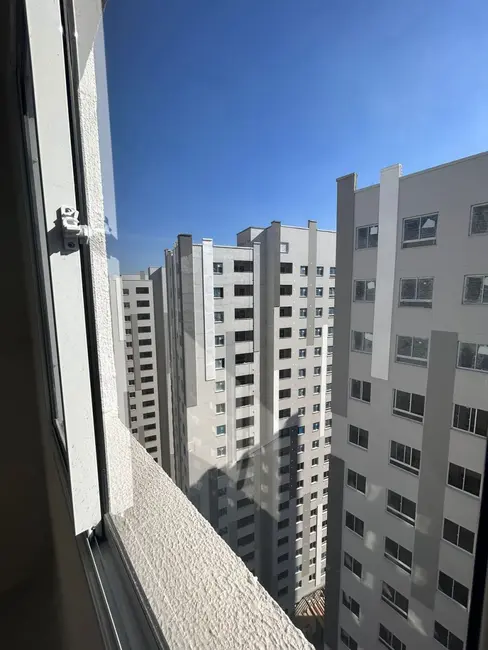 Foto 3 de Apartamento com 2 quartos à venda, 36m2 em Vila das Bandeiras, Guarulhos - SP