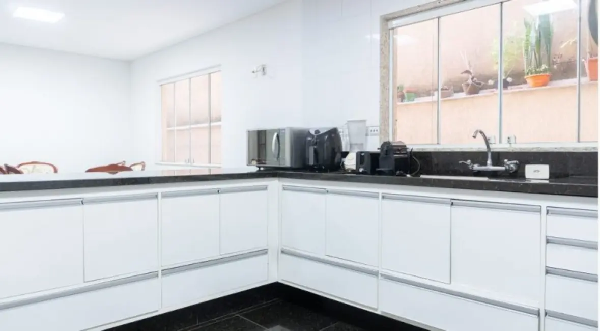 Foto 6 de Sobrado com 3 quartos à venda, 200m2 em Vila Mafra, São Paulo - SP