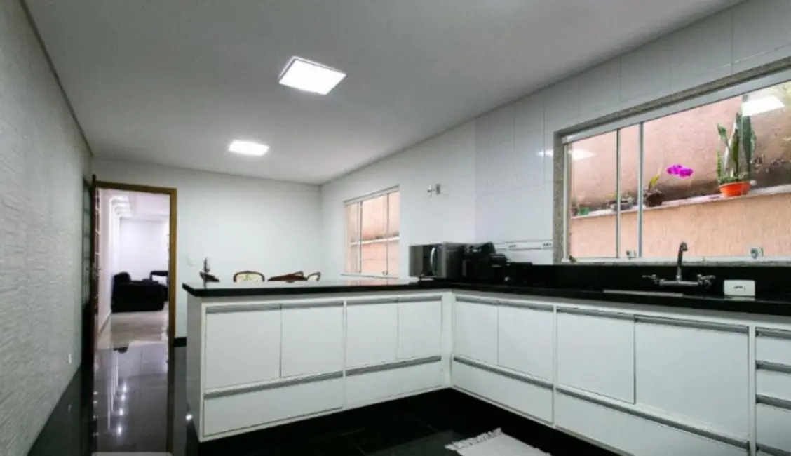 Foto 4 de Sobrado com 3 quartos à venda, 200m2 em Vila Mafra, São Paulo - SP