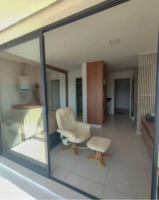 Foto 1 de Apartamento com 1 quarto à venda, 37m2 em Chácara São José, Aruja - SP