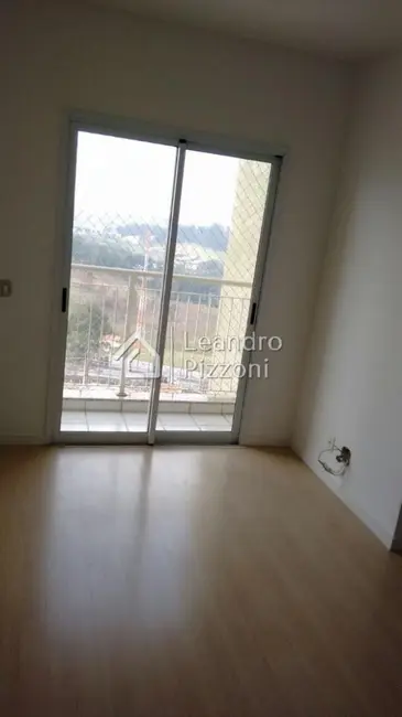 Foto 2 de Apartamento com 3 quartos para alugar, 66m2 em Jordanópolis, Aruja - SP