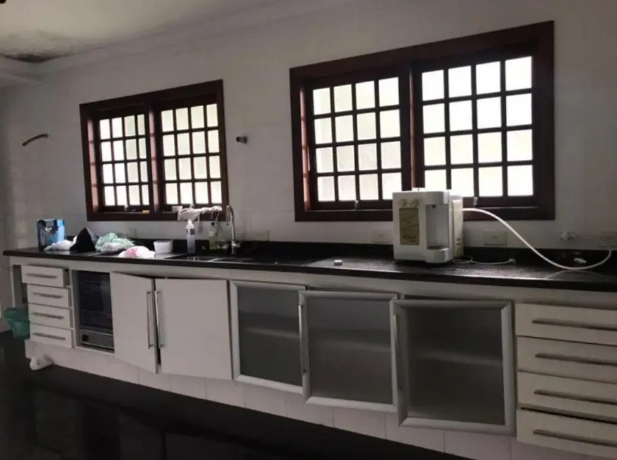 Foto 6 de Casa de Condomínio com 5 quartos à venda, 700m2 em Jardim das Cerejeiras, Aruja - SP